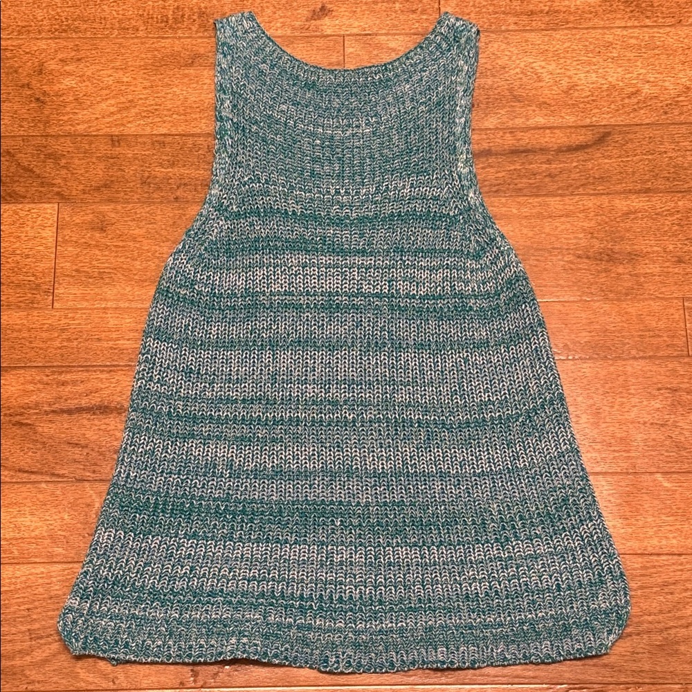 Medium Cupio Blue Patterned Sweater Sleeveless Top - image 5